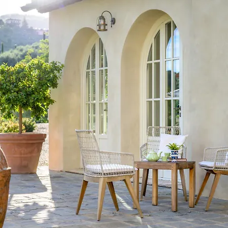 Villa Buggia Massa e Cozzile